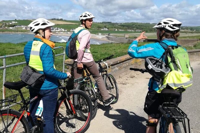 Tour en vélo et vélo électrique sur la côte sauvage à Kinsale Cork Irlande