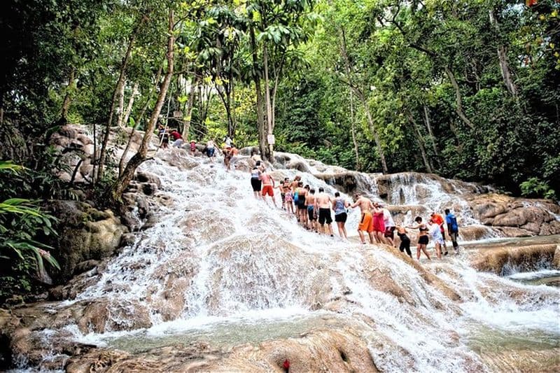 Randonnée aux chutes de la Dunn et excursion à Ocho Rios au départ de la Baie de Runaway