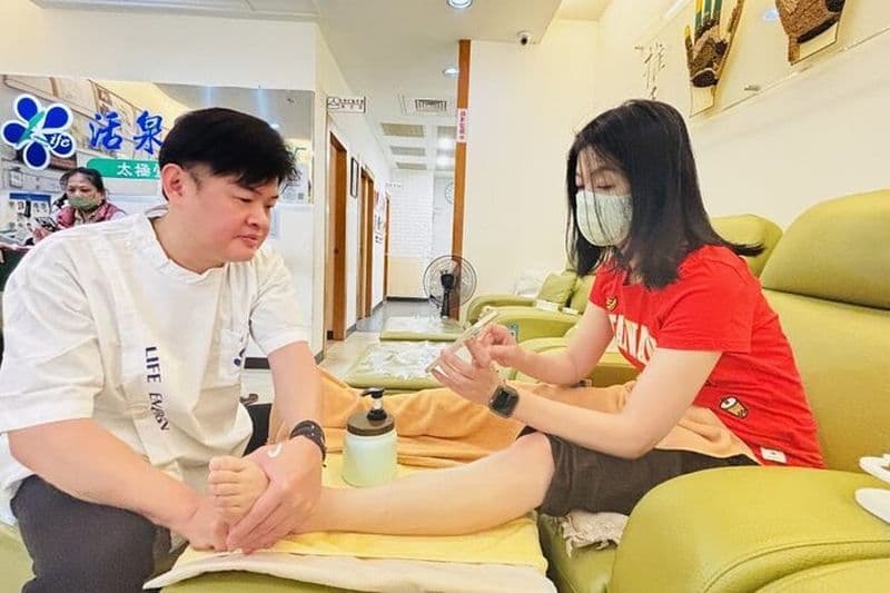 Foot Therapy & Cihu Lake & Daxi Tea Factory Excursion d'une journée