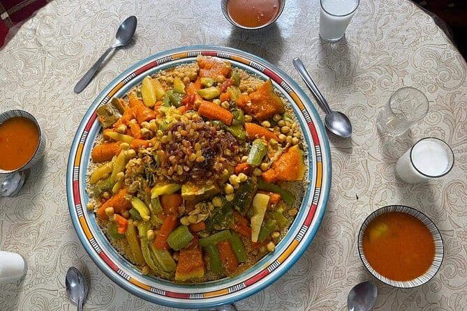 Cours de cuisine privé CousCous dans une maison familiale traditionnelle