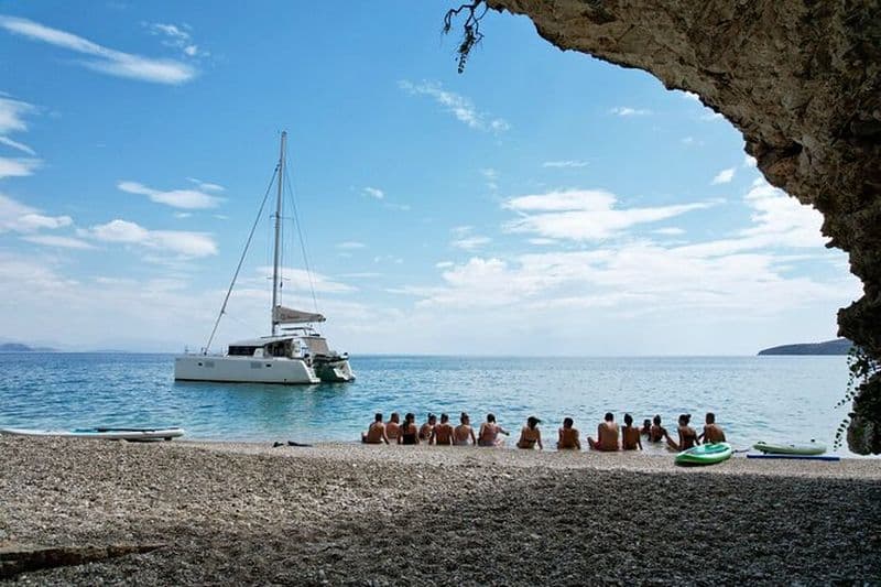 Nauplie Catamaran Demi-journée Voile Croisière Privée