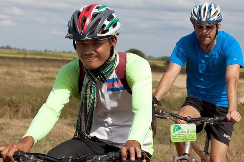 Tour de vélo demi-journée des moyens de subsistance locaux à Battambang