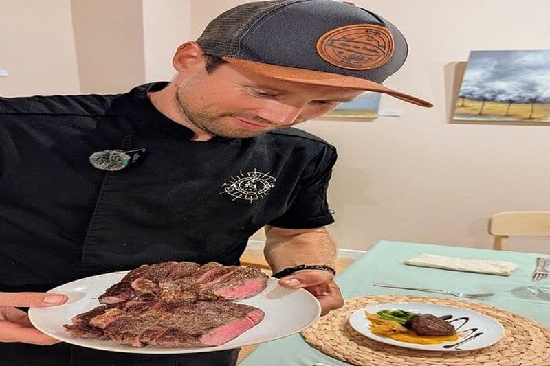 Cours de cuisine de viande à Alaró