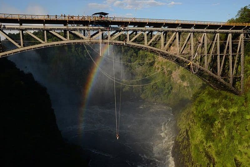 Victoria Falls Bungee Jump 111 mètres chute libre Aventure