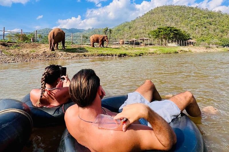 Chiang Mai Demi-Journée River Tubing & Cascade Cachée Toboggan