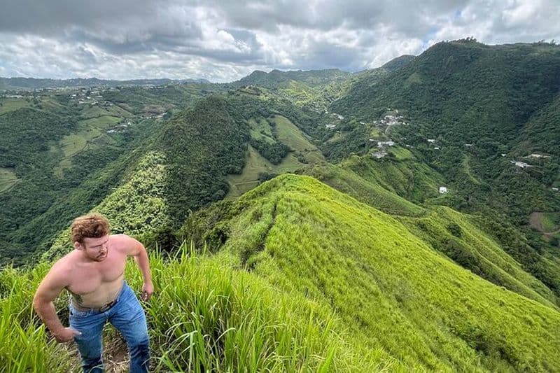 Randonnée incroyable et saut de falaise au cœur de Porto Rico