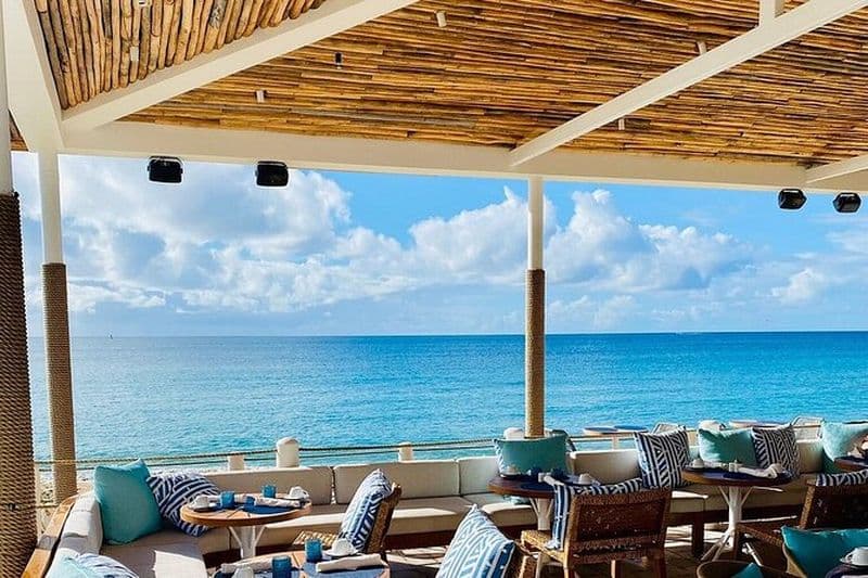 PARADISE TAXI & TOURS USVI-Transport Frenchmans Reef / Buoy Haus