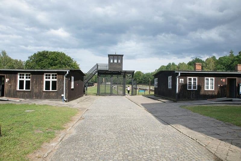 Camp de concentration de Stutthof et musée de la Seconde Guerre mondiale : visite privée