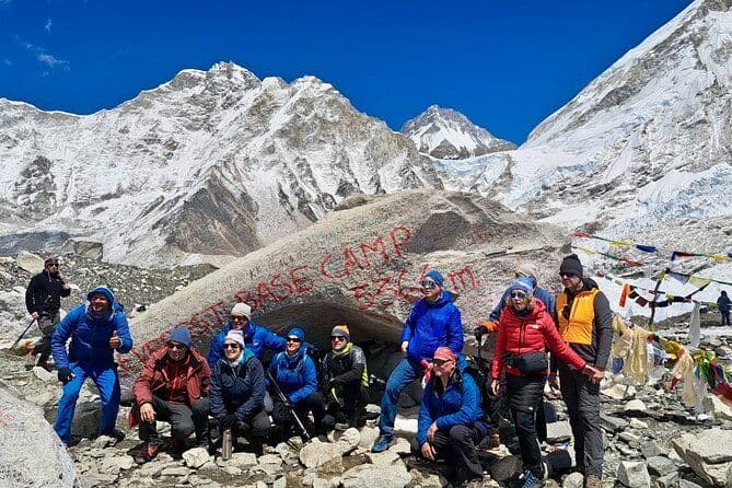 Everest Base Camp Trek avec hélicoptère Retour à Lukla - 10 jours