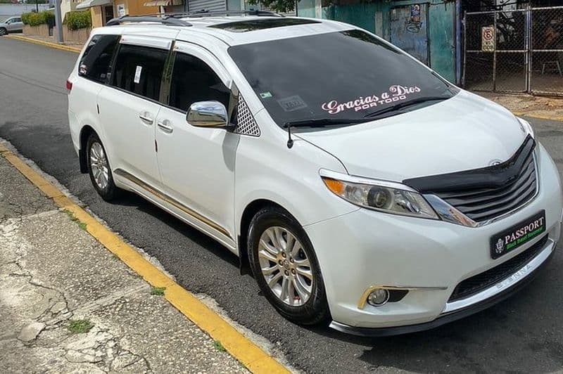 Transport de Plata à l'aéroport du port privé depuis l'aéroport pop