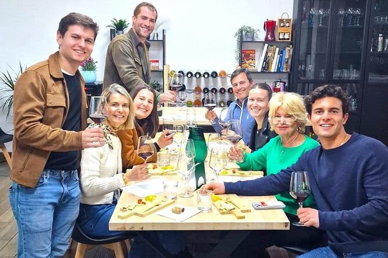 Dégustation de 4 vins espagnols à la Puerta del Sol Madrid