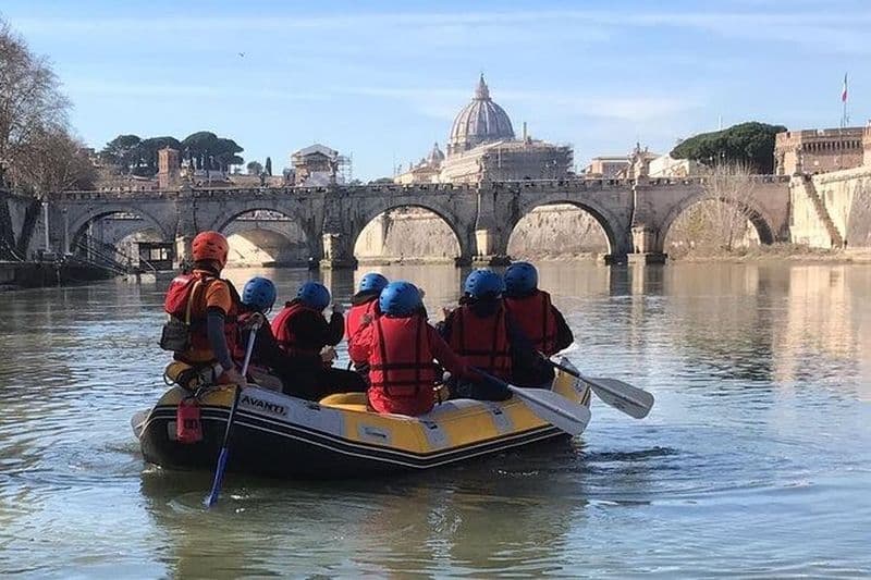Rafting urbain sur le Tibre à Rome