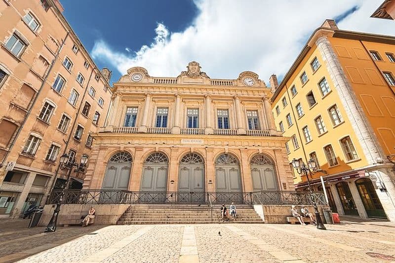 Balade Accompagnée du Vieux-Lyon à la Presqu'île avec un Guide
