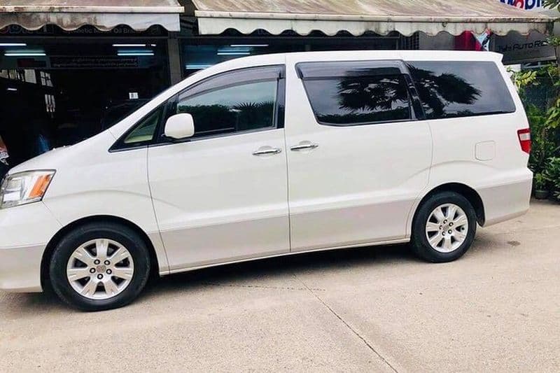 Transfert aéroport de Bagan avec voiture privée