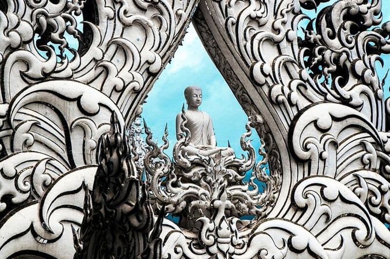 Visite d'une journée complète des temples de Chiang Rai au départ de Chiang Mai avec source chaude