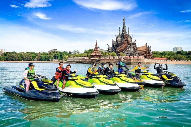 Pattaya Jet Ski 3 îles avec Sanctuaire de la Vérité Vues