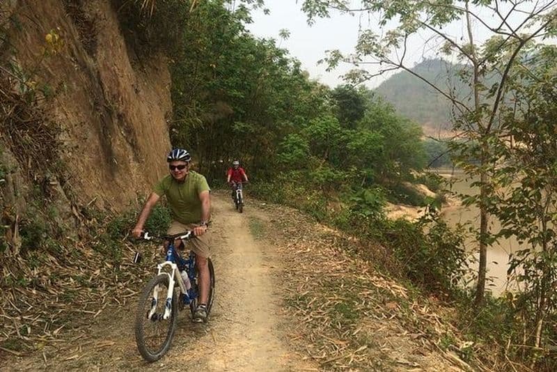 Excursion en VTT électrique à Hoa Binh au départ de Hanoï