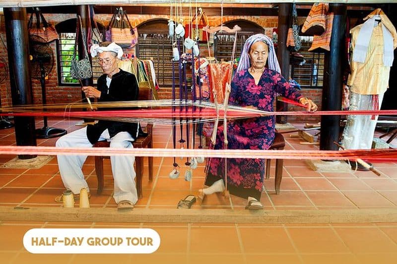 Découverte du tissage de la soie à Hoi An