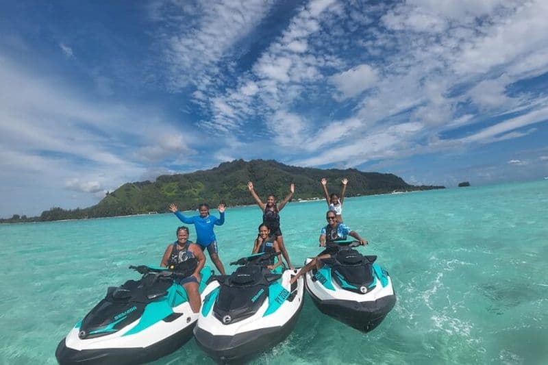 Jet-ski en solo ou à deux à Moorea