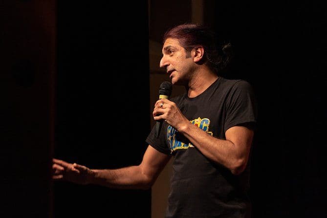 Spectacle d'humour Anglais avec pizza et tournages dans le centre de Berlin