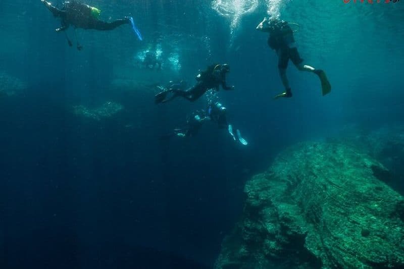 Billet Expérience de plongée sous-marine à Athènes pour plongeurs Certifiés avec pick-up