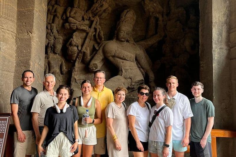 Elephanta Caves en bateau à moteur Premium - Visite de groupe