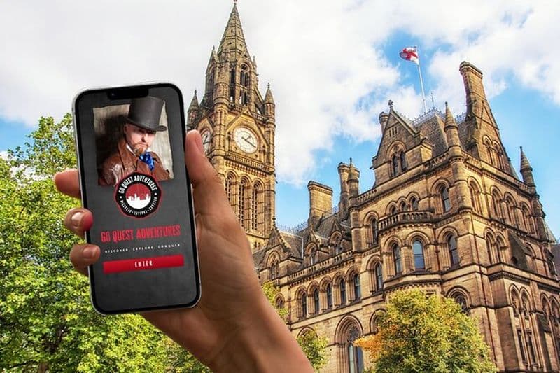 Promenade autoguidée dans la ville de Manchester et chasse au trésor interactive