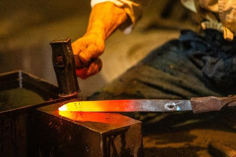 De Nagoya : Épées de samouraï et Japon Plus vieux château, Inuyama