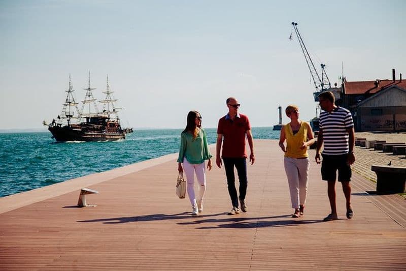 Thessalonique bienvenue promenade avec l'admission au musée archéologique
