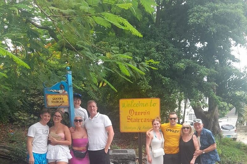 Visite en bus de l'île ronde à Nassau