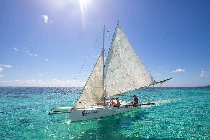 Voile demi-journée découverte privée de Moorea