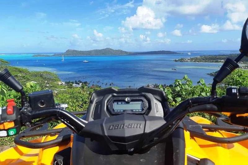 Tour de l'île & escapade sur les montagnes de Bora Bora en Quad / ATV