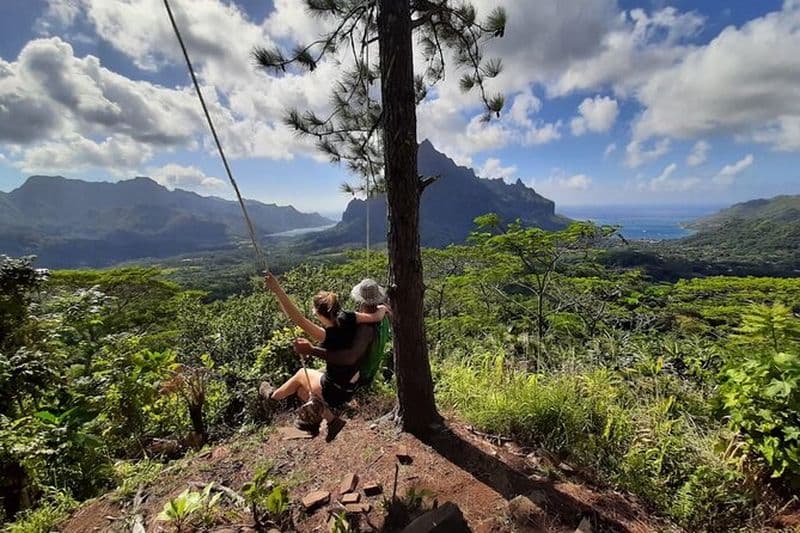 Randonnée Demi-Journée Privée dans la Vallée de Opunohu à Moorea