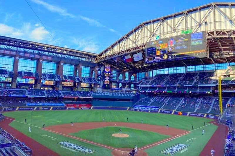 Billet pour un match de baseball des Texas Rangers au Globe Life Field