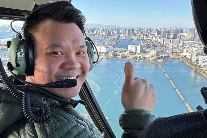 15 - Excursion en hélicoptère dans la baie de Min Tokyo pour 4 – Skytree & Tokyo Station