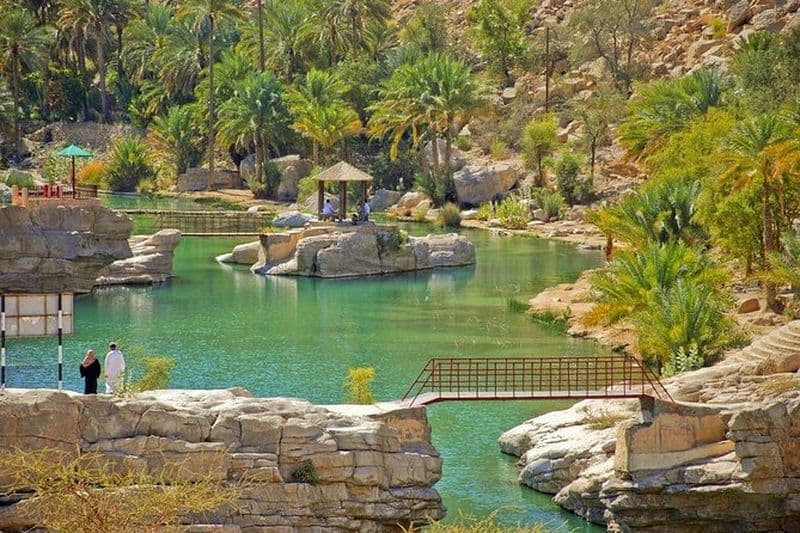 Safari privé à Wahiba Sands et Wadi Bani Khalid à partir de Mascate