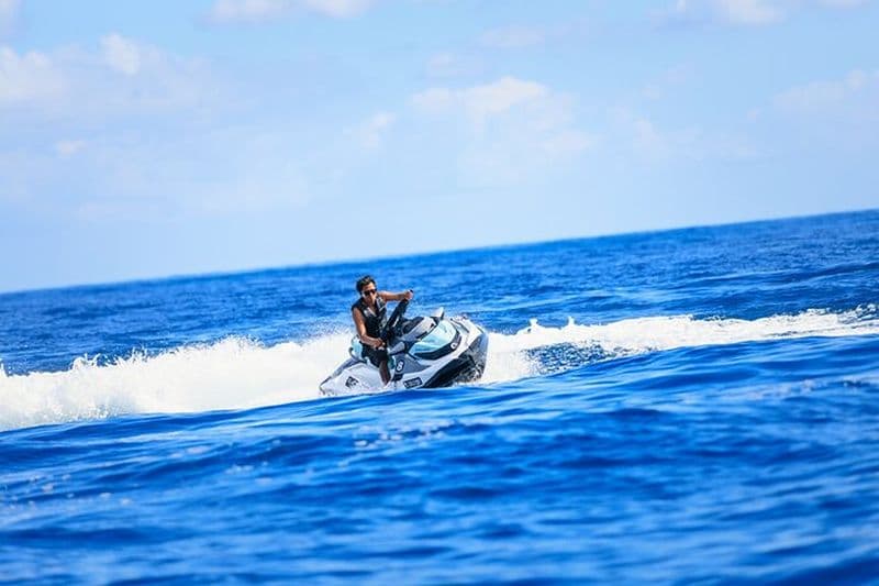 Safari en jetski vers Comino au départ de St Julian's
