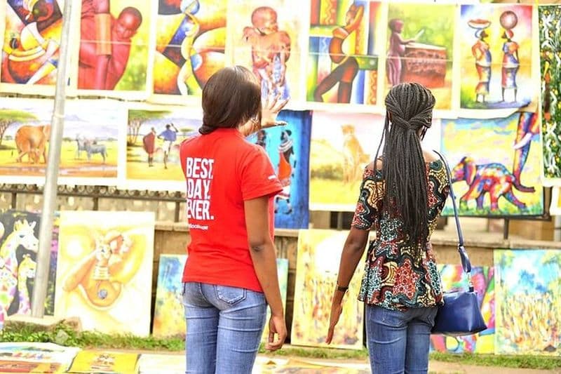 Visite à pied de la ville de Nairobi avec déjeuner traditionnel kenyan