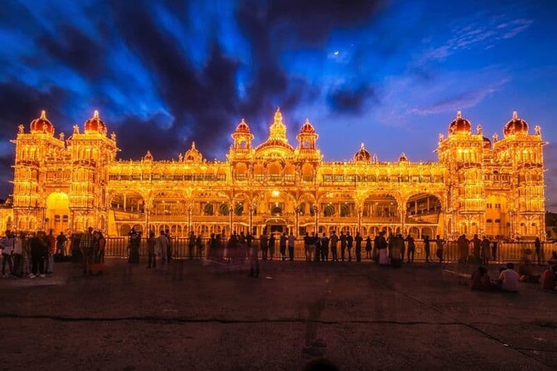 Sérénité et Safari: Un voyage à travers les trésors du Karnataka