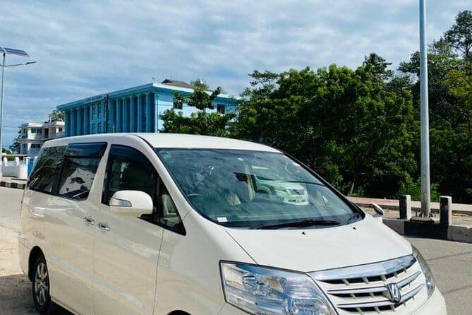 Transfert aéroport vers les hôtels Nugwi, Paje et Kiwengwa