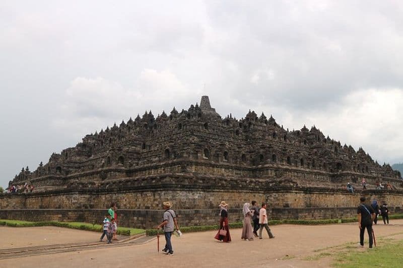 Tour du temple de Borobudur
