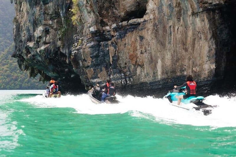 Excursion guidée d'une demi-journée en jet ski sur l'île de Langkawi