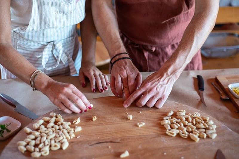 Cours de cuisine de la ferme à la table dans une ferme biologique, Laconie, Grèce !