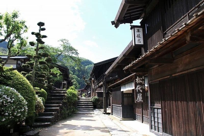 Nakasendo Post Town Trekking et Izakaya Hopping Tour
