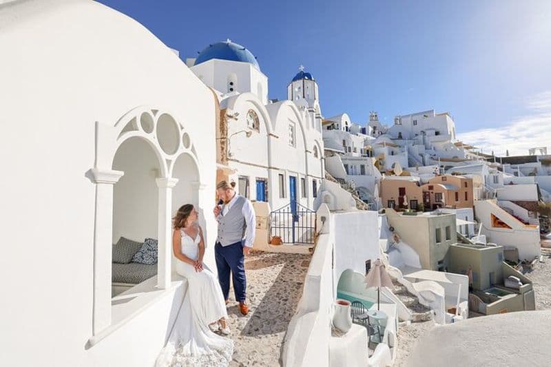 Photographie de mariage privée à Santorin