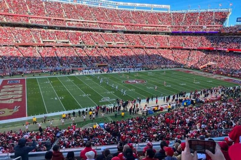 Billet pour un match de football des 49ers de San Francisco au Levi's Stadium