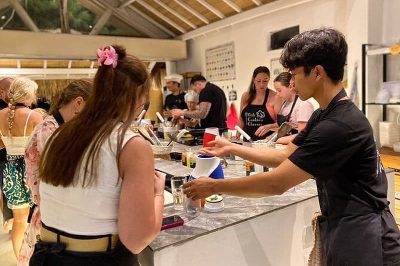 Apprenez à cuisiner des plats indonésiens authentiques aux cours de cuisine Gili