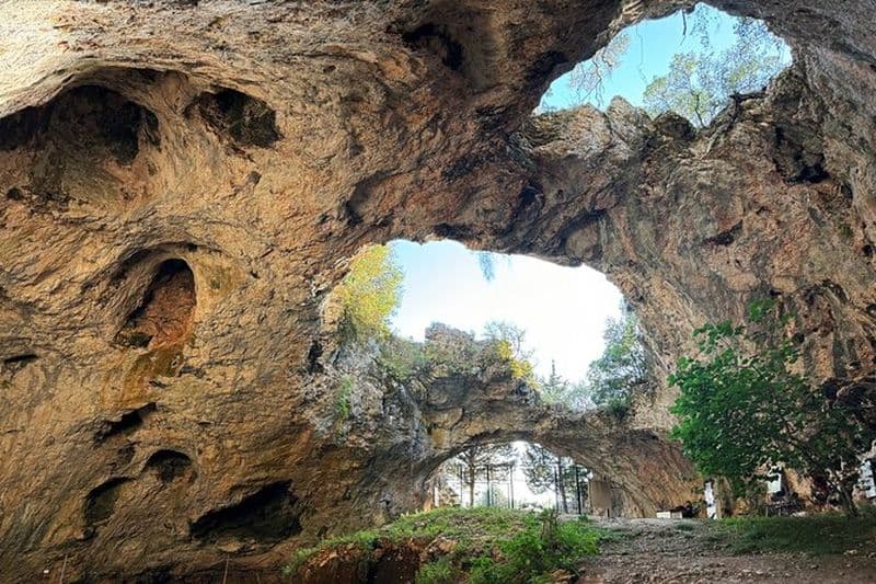 Visite guidée de randonnée de Vela Spila