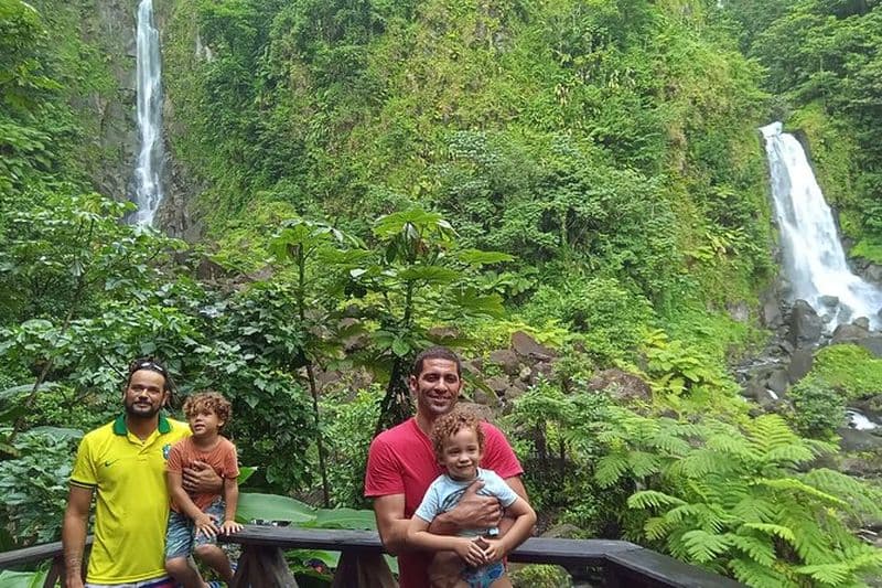 Visite privée de la Dominique aux chutes Trafalgar et aux gorges de Titoou en minibus