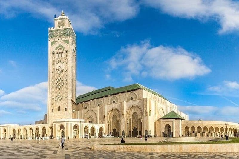 Explorez Casablanca de Nuit Spa Relaxant Hammam et Dîner Inclus